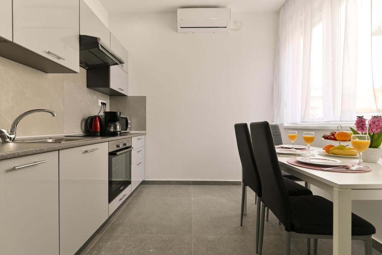 Apartmani Castrum Kaštela 外观 照片